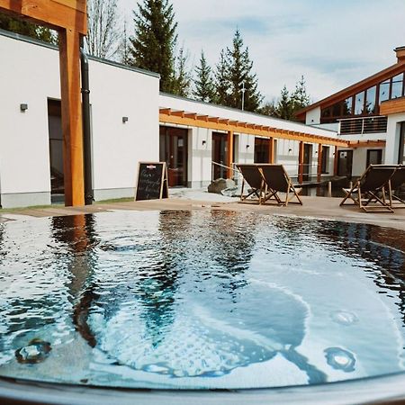 Hotel Horal Rožnov pod Radhoštěm Exterior foto