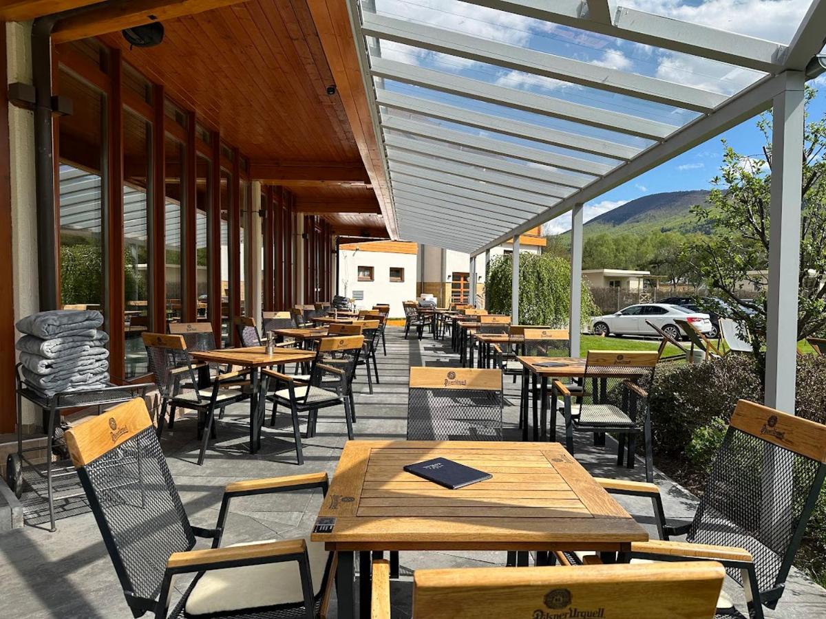 Hotel Horal Rožnov pod Radhoštěm Exterior foto