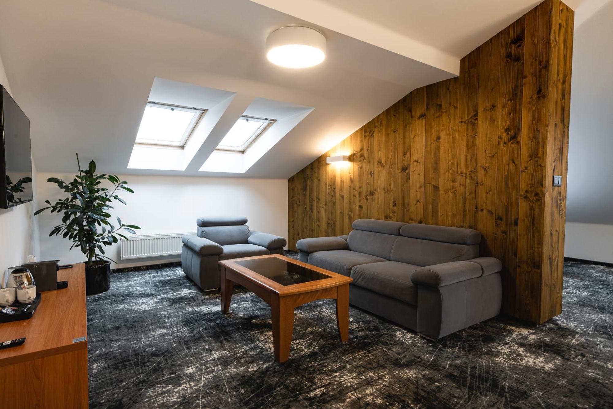 Hotel Horal Rožnov pod Radhoštěm Quarto foto