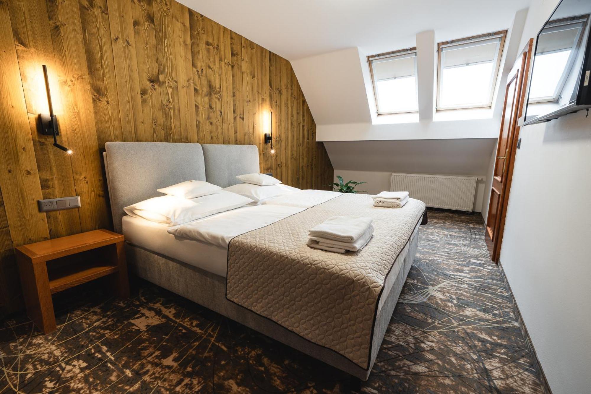Hotel Horal Rožnov pod Radhoštěm Quarto foto